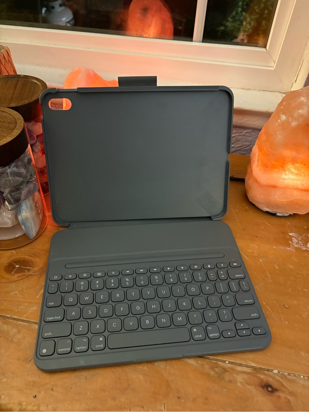 Logitech Gray Bluetooth Folio Keyboard Case for Tablet